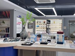 -视野联行眼镜(第一国际店)