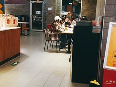 -麦当劳(欢乐谷店)