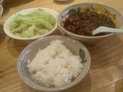 -杨三孃跷脚牛肉(中粮鸿云悦街店)