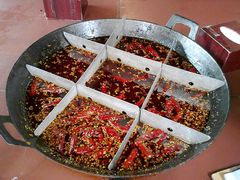 九宫格牛肉锅底-重庆老火锅王(西安北路店)