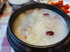 -益百岁牛尾汤主题餐厅(辛庄街店)