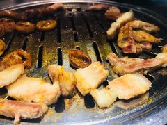 五花肉-韩聚屋韩国烤肉餐厅(新北万达店)