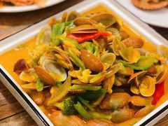 -四川小胡子海鲜(丁村万人海鲜广场店)