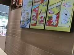 -麦当劳(轻轨曹杨路店)