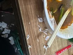 -丁记牛肉手擀板面