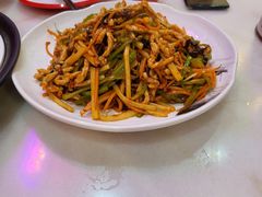 -天天初二·天津传统捞面·天津特色菜(凌奥总店)