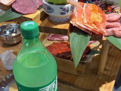 -汉城烤肉·黑金冠(华山路店)