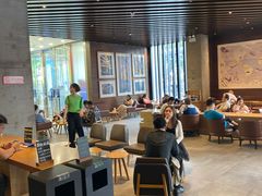 -星巴克臻选(济南万达店)