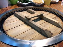 -三里屯土灶炖公鸡地锅鸡(江东店)