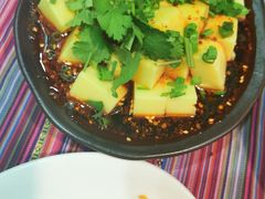 -香巴拉云南餐厅(华莱坞店)