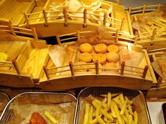 -麦瑞缇·烤肉·烤菌子(南屏街店)