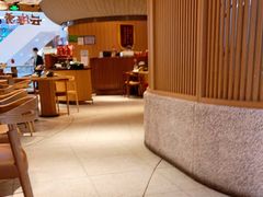 大堂-云海肴云南菜(浦江欢乐颂店)