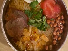 朝鲜冷面-鹤乡东北菜(崮山路店)