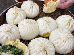 牛肉韭菜-胡家包子·清真(大众巷店)