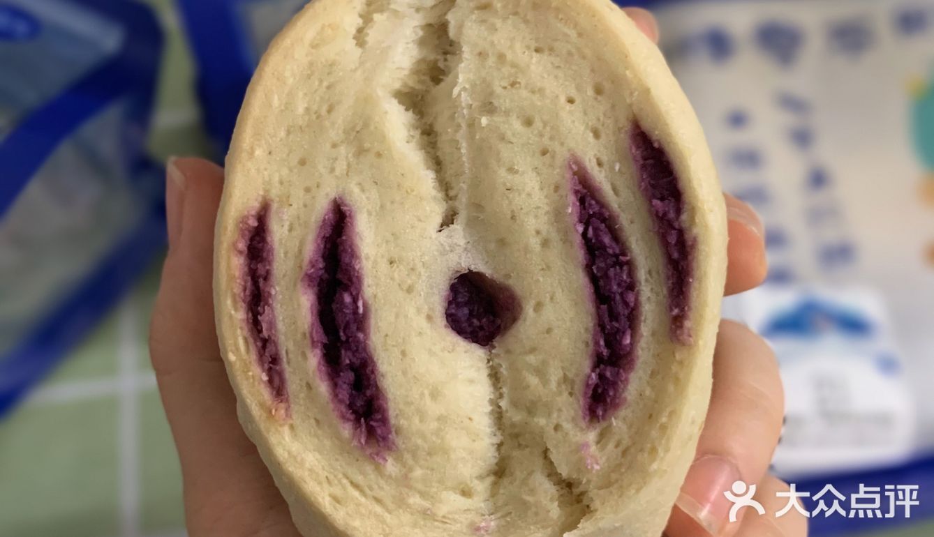 难吃得我不断怀疑自己是憨憨