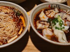 -默记孙抄手(园艺山店)