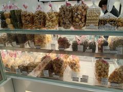 -红房子西点(汇联商厦天钥桥路店)