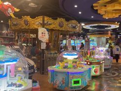 -卡通尼乐园(五彩世界店)