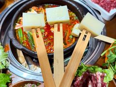 -黔有有贵州酸汤夺夺粉火锅(五味十字店)