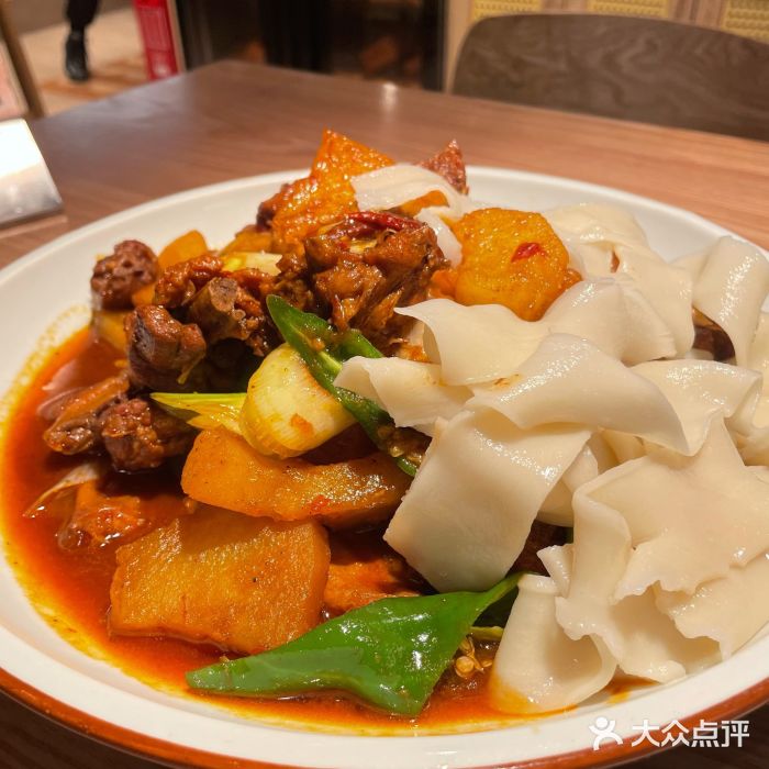 谷丽麦馕新疆菜·清真(步步高梅溪新天地店)新疆大盘鸡图片