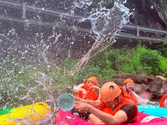 -安吉龙王山峡谷漂流
