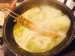 -鲜入围煮花胶鸡海鲜火锅