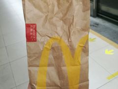 -麦当劳(虹梅路地铁站店)