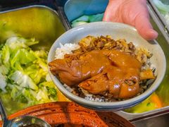 -红猪卤肉饭(大西洋美食城店)