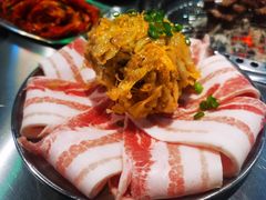 酸菜-马路牙子烧烤音乐酒馆(望京店)