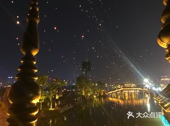 我们能够走在街上大口呼吸，能够去做我们喜欢的事情