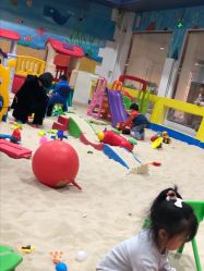 -爱丽丝奇幻乐园