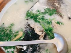 砂锅有机鱼头汤-千岛湖鱼味馆(十字街总店)