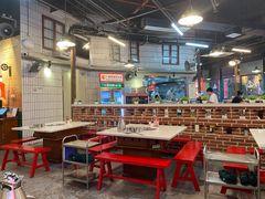 大堂-憨铁匠老火锅(龙岗万科里店)