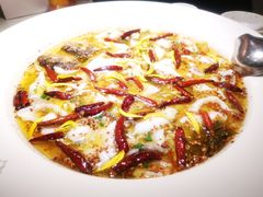 -渔语鱼酸菜鱼新川菜(来福士店)