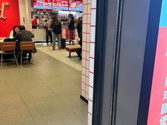 -肯德基(虹桥高铁店)