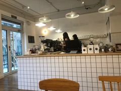 -Cafe Villa