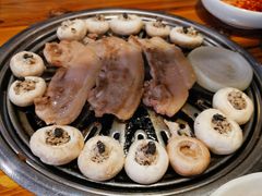 烤五花肉-草家酱蟹炭火烤肉店(珲春南路一店)