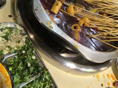 -李记称盘牛杂串串(广厦店)