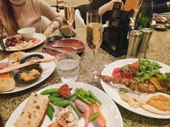 -怡咖啡海鲜自助餐厅(浦东香格里拉店)
