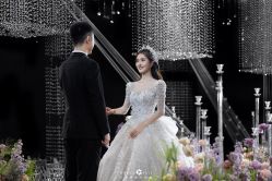 点击看大图 -三色锦婚礼定制