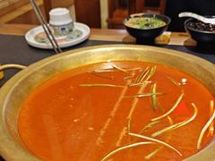 -沸炉重庆老火锅(军事博物馆店)