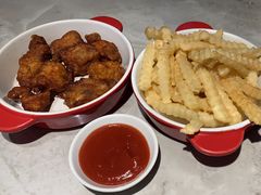 -必胜客(漕宝路店)