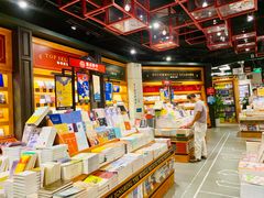 -西西弗书店&矢量咖啡(凯德晶萃广场店)