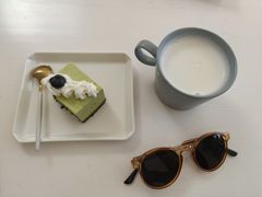 热牛奶-五进制 Coffee Shop