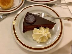 -Cafe Sacher(WIEN)