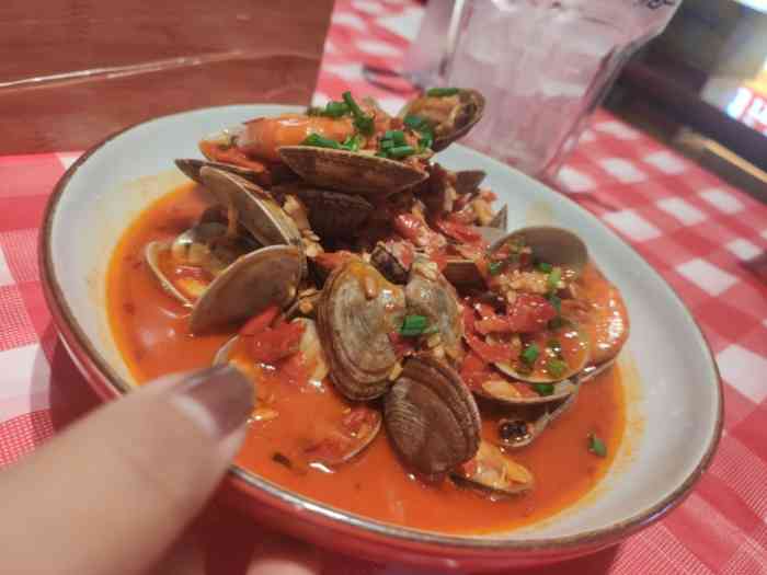 辣小鲜·小海鲜大排档(船山路地标店)-"位于船山路的一家新开火遍南昌