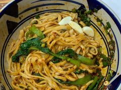 油泼面-面尚香关中面馆(盛龙广场总店)