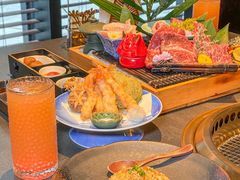 -铭牛烧肉·和牛海鲜自助(高新月牙湖店)