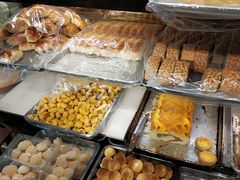-宏发红西饼屋(天津路店)
