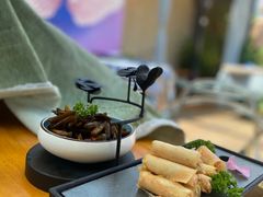 脆筒龙虾卷-后海16号·北京私房菜
